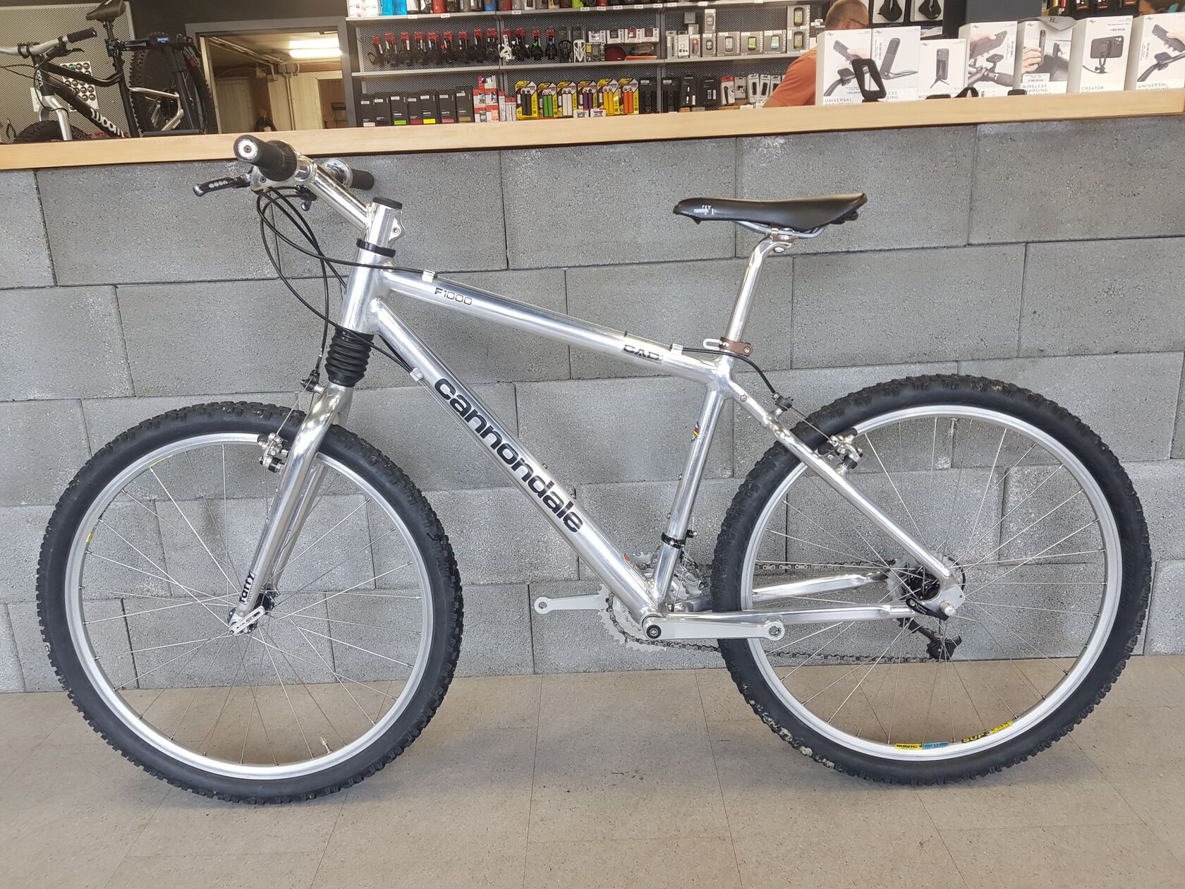 1996 cannondale f1000