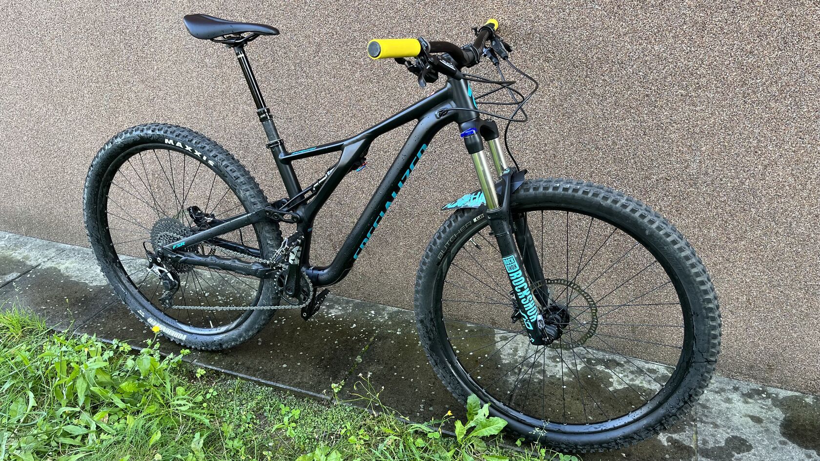 SPECIALIZED Stumpjumper ST Alloy 2019モデル 柔らかな質感の 