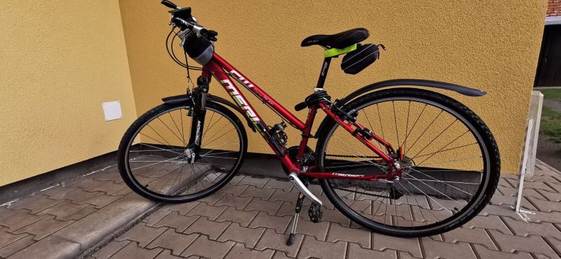 Dámské kolo MERIDA CROSSWAY TFS 300-V SPORT