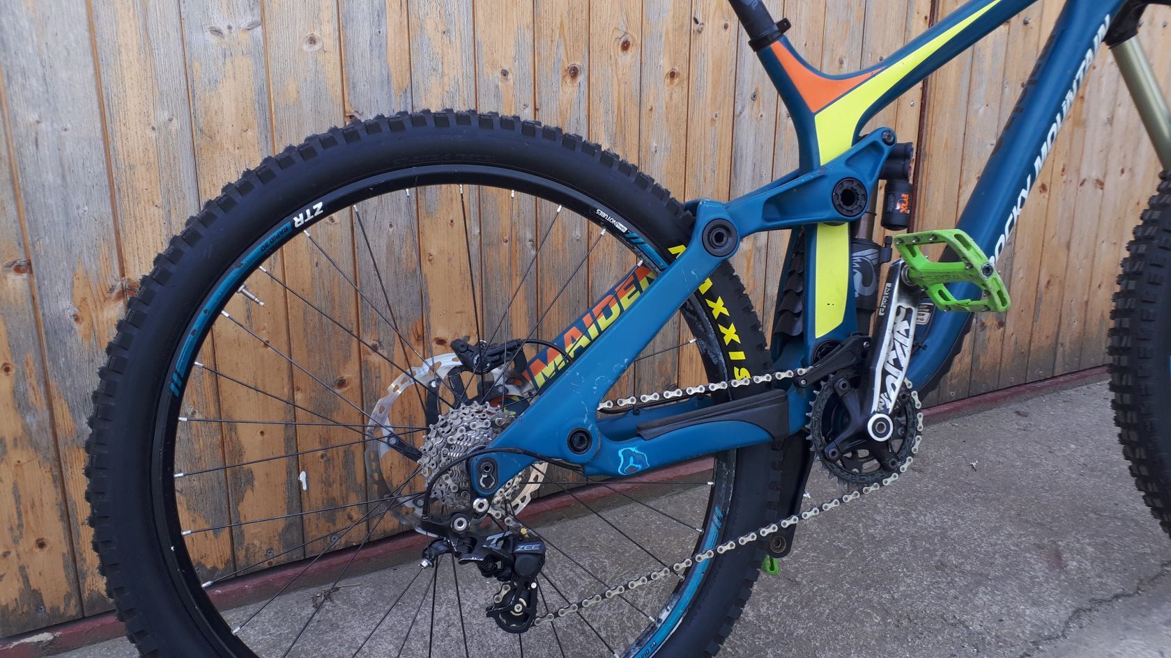 Rocky mountain maiden carbon hot sale