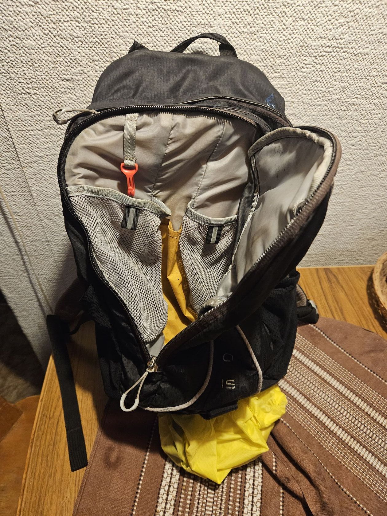 Osprey Syncro 15l za 1 400 K Cyklobazar.cz