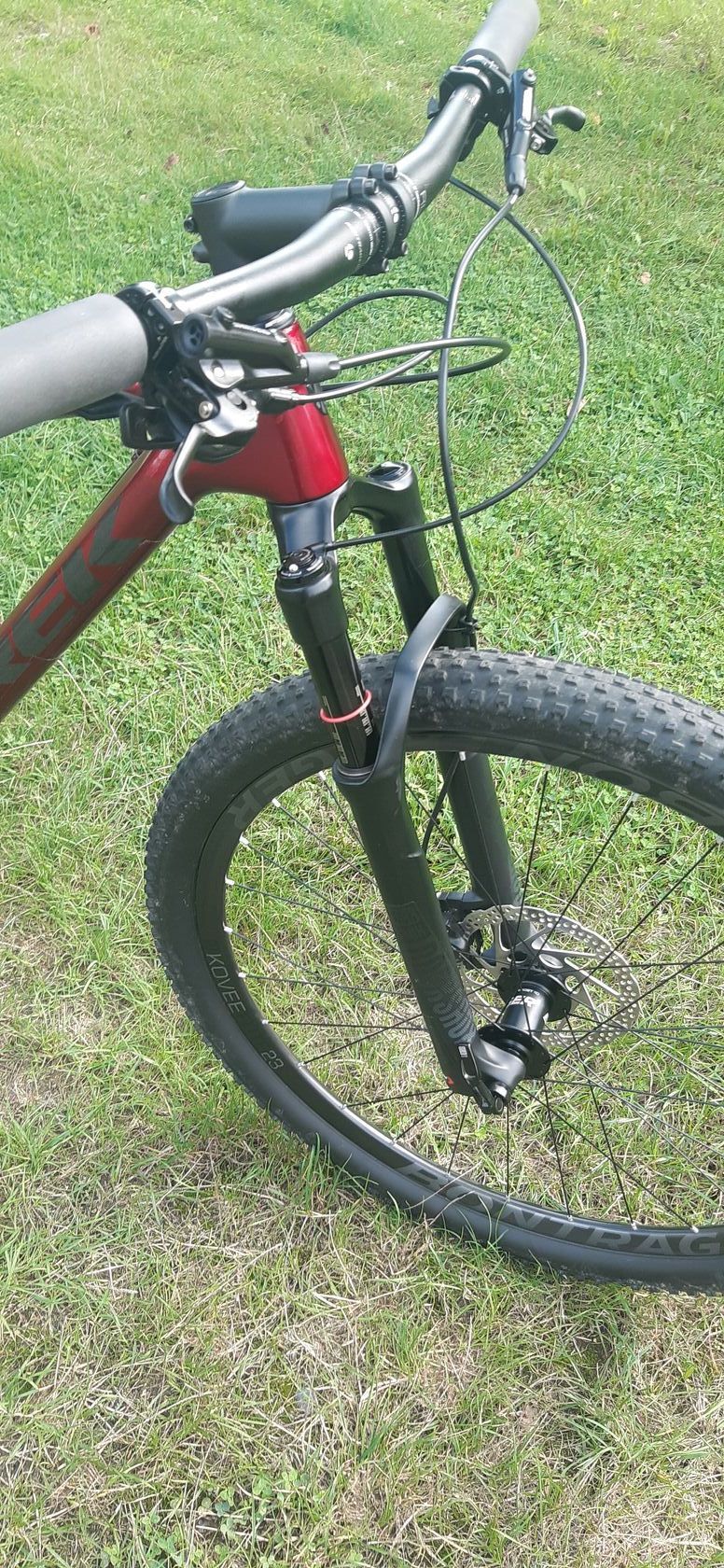 KARBONOVÉ HORSKÉ KOLO TREK PROCALIBER 9.7 .,. JAKO NOVÉ