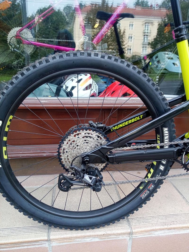 Rocky Mountain Thunderbolt Alloy 50