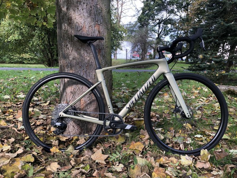 Prodám Specialized Roubaix SL8 sport apex