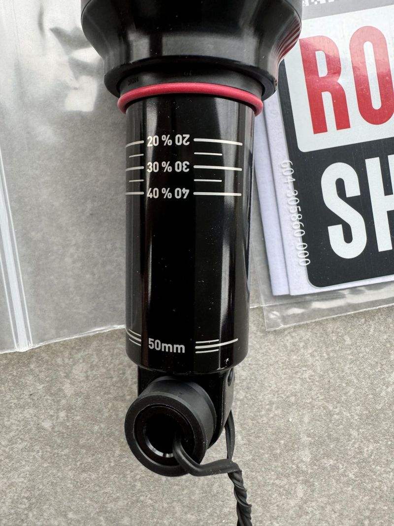 tlumič RockShox Deluxe Select , NOVY