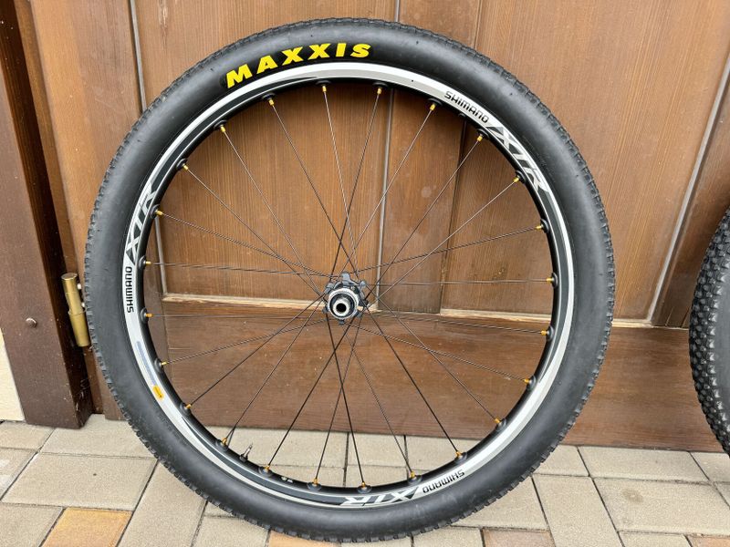 Zapletena kola Shimano XTR 26”