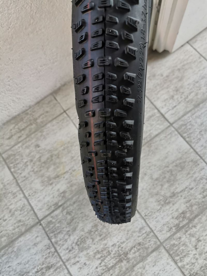 Schwalbe Racing Ralph ADDIX TLE 29x2,25" MTB plášť kevlar