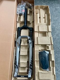 Rock Shox Pike Ultimate 27,5" / 140mm