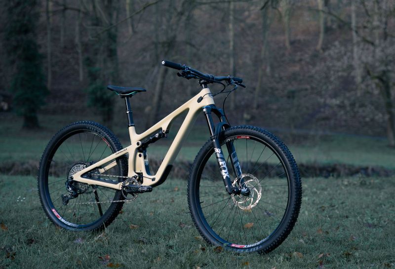 YETI SB120, vel.: M, custom build