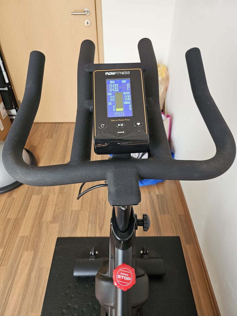 Cyklotrenažér Flow Fitness Stelvio Racer Pro i