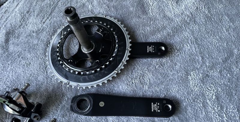 Shimano Dura-Ace 11s / semi compact / 175mm