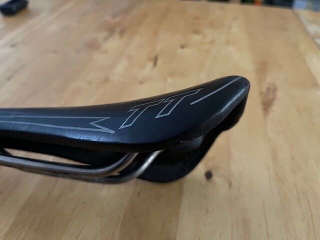 sedlo Selle Italia FLITE TT 165gr. titan ližiny, zachovalé