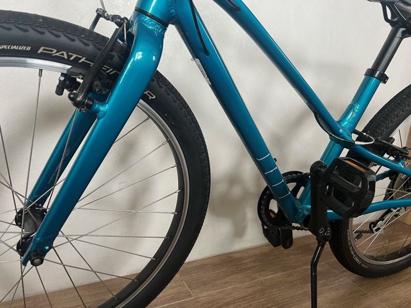 Nádherné dětské kolo Specialized Jett, vel. 24 