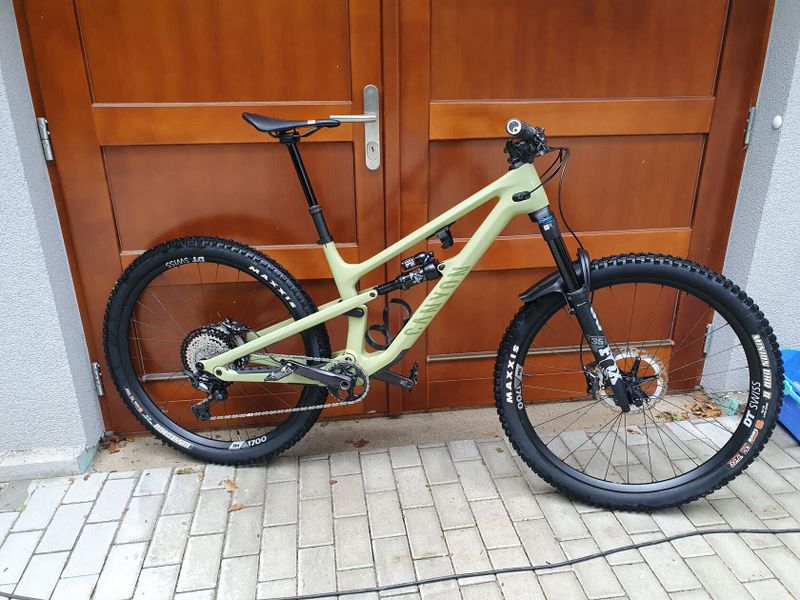 Canyon Spectral 125 CF8, vel.M, 2024