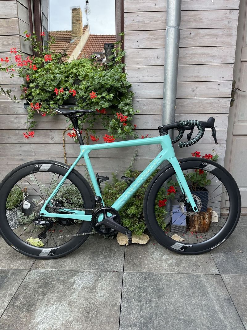 Bianchi Specialissima Disc Ultegra Di2 12sp vel.57