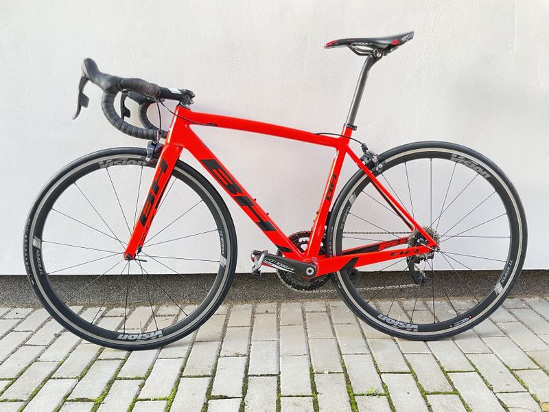 BH ultralight | SRAM RED eTAP AXS