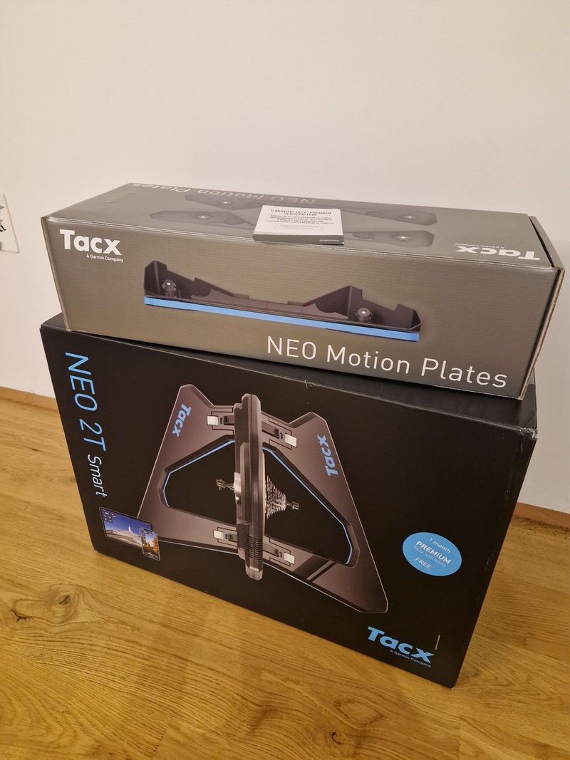 TACX Neo 2t +motion plates+6 mesicu predplatne Tacx Premium