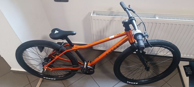 RASCAL BIKES - 24" oranžová (5rychlostní)