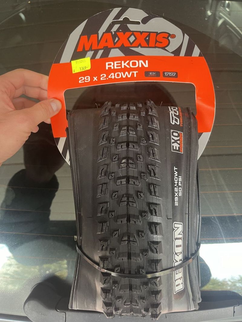 Plášť MAXXIS REKON 29x2,40WT kevlar EXO TR