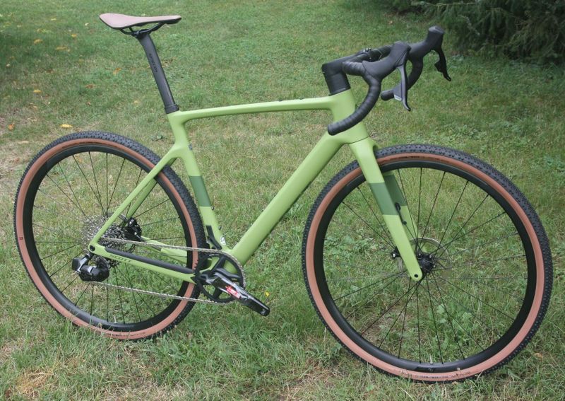 SCOTT Addict Gravel 30 AXS 2024 - atraktivní gravel bike s karbonovým rámem - NOVÝ + BONUS