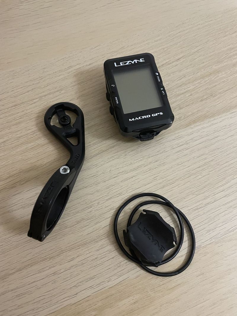 Lezyne Macro GPS