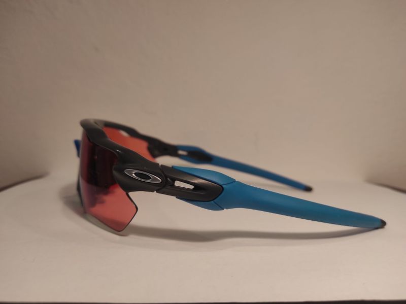 Oakley Radar EV Advancer