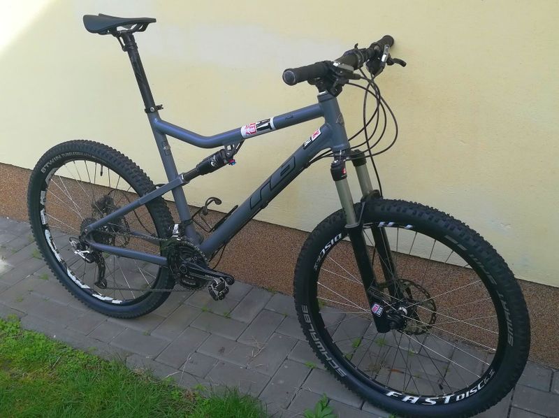 Prodám celoodpružené kolo Race Bike 26" vel. XL - zakázkový model 