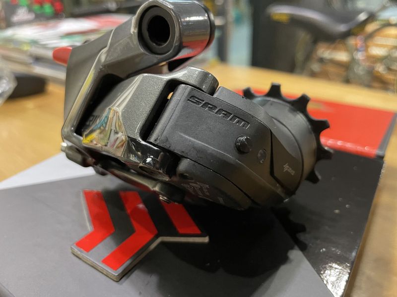 Přehazovačka SRAM RIVAL AXS D1 36z