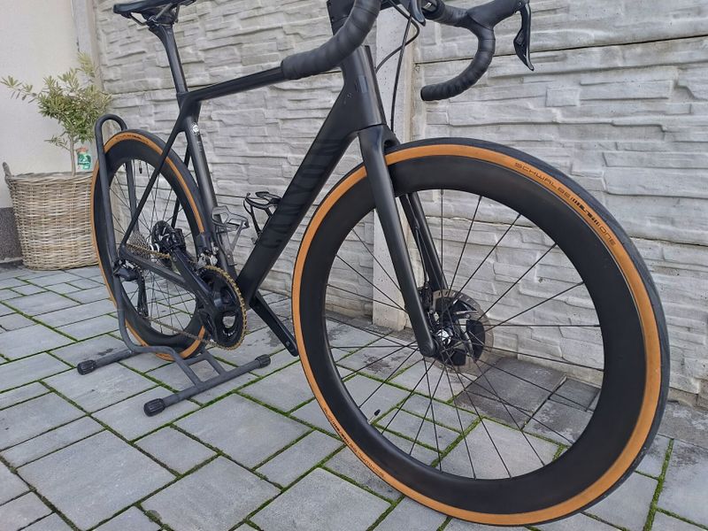 Canyon ultimate cf sl di2 12 speed