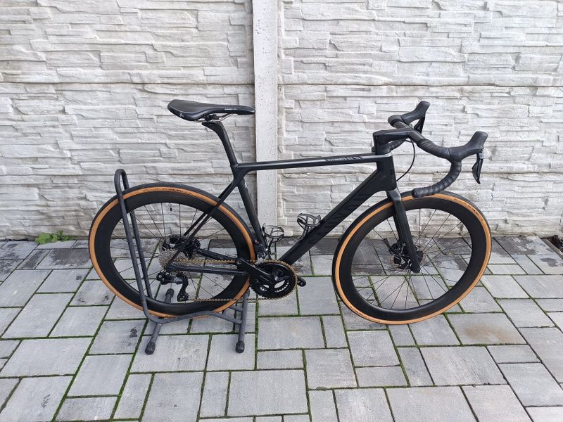 Canyon ultimate cf sl di2 12 speed