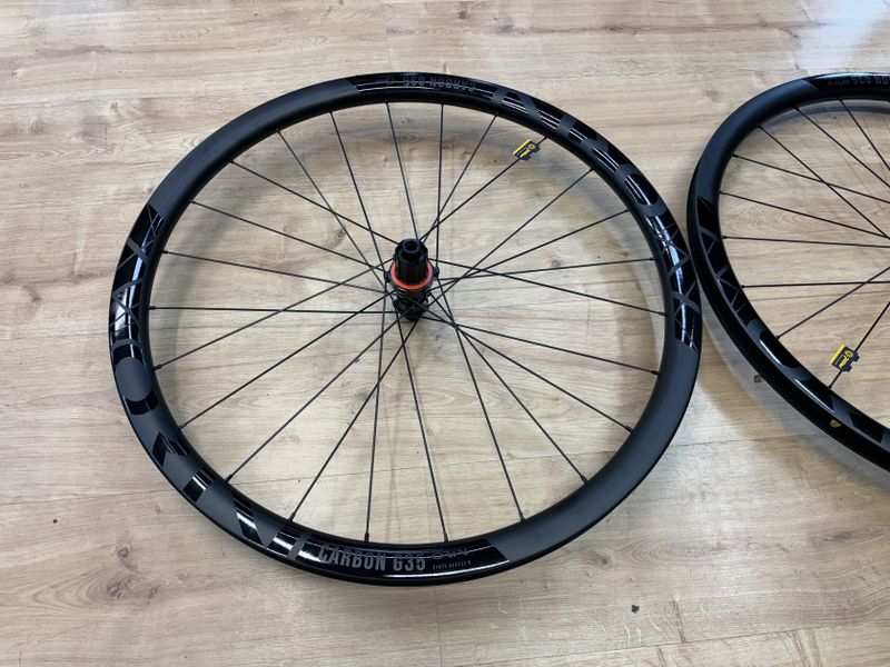 ZAPLETENÁ KARBONOVÁ KOTOUČOVÁ PLÁŠŤOVÁ KOLA ELITEWHEELS - ORIN 35 - NOVÁ