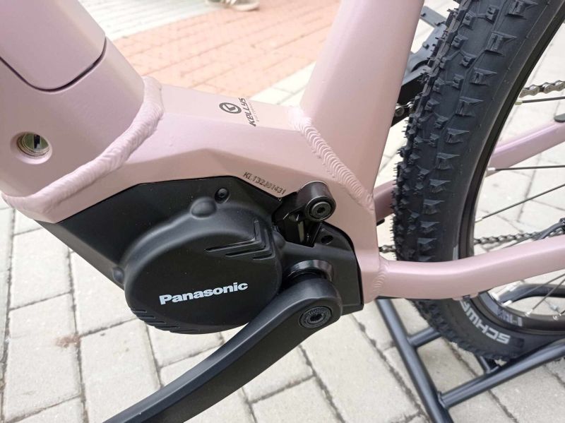 eMTB Kellys Tayen R10 lady rose gold, motor Panasonic, 720Wh baterie, NOVÉ