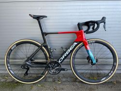 Orbea Orca Aero M10i LTD Dura Ace Di2 2x12