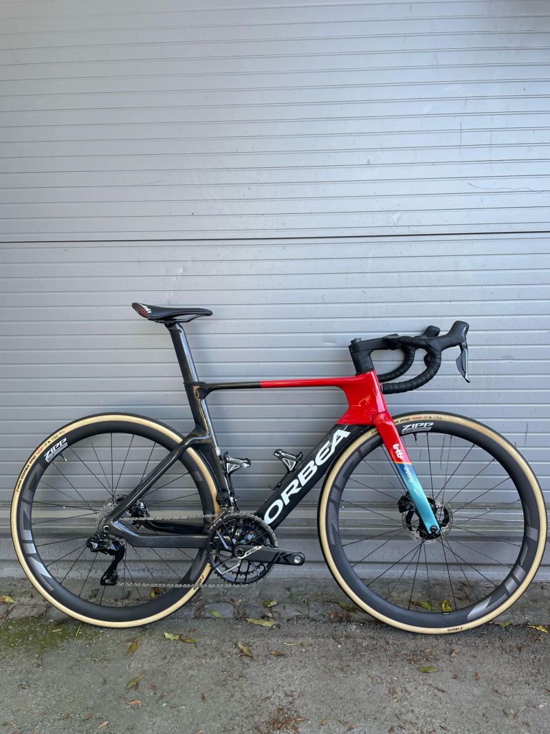 Orbea Orca Aero M10i LTD Dura Ace Di2 2x12