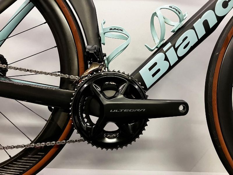 PRODÁNO - Předváděcí - Bianchi Oltre PRO, Ultegra Di2, 57"