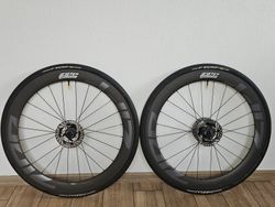 Bezdušová silniční kola Zipp 404 Firecrest Carbon Disc