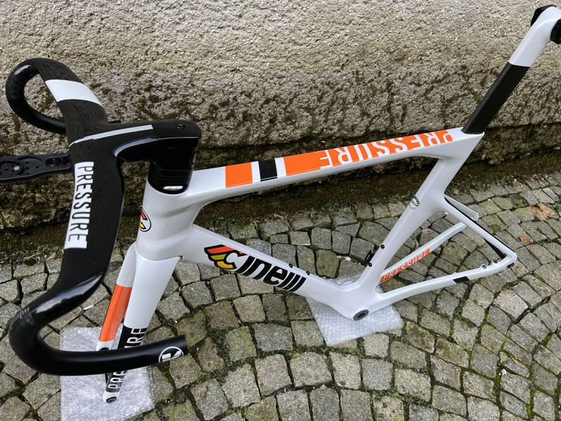 CINELLI Pressure Disc rámový set