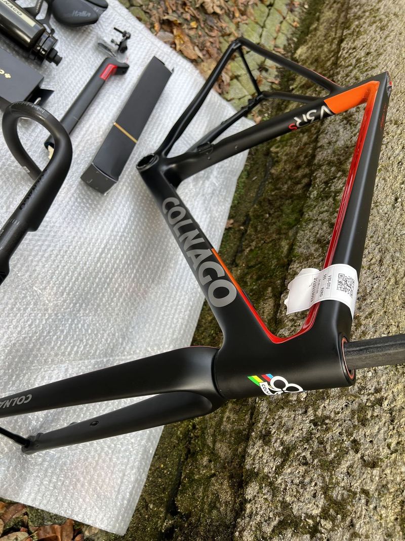 COLNAGO V3RS Disc rámový set