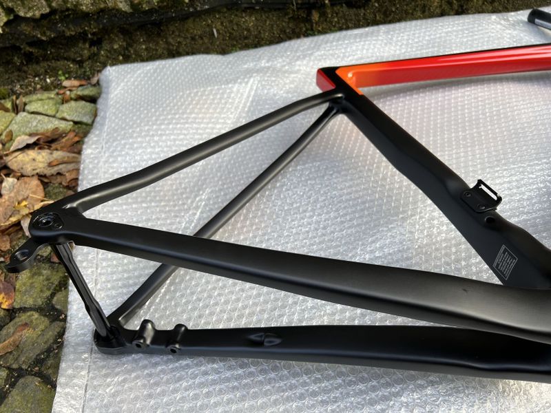 COLNAGO V3RS Disc rámový set