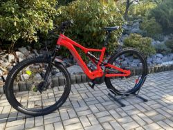 Specialized Turbo Levo Comp, vel. L , 700Wh, v super stavu