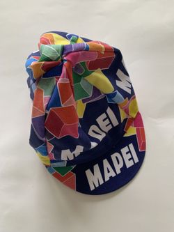 Nová retro cyklo čepička Mapei