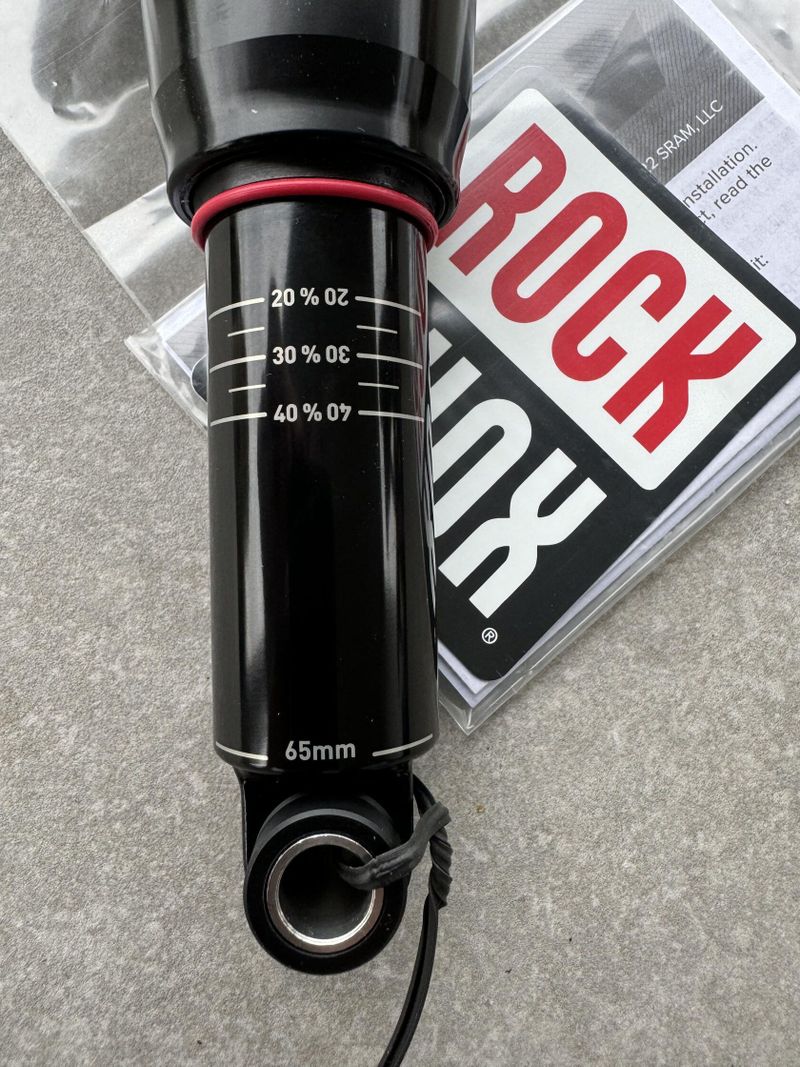 tlumič RockShox Super Deluxe Select+ , NOVY