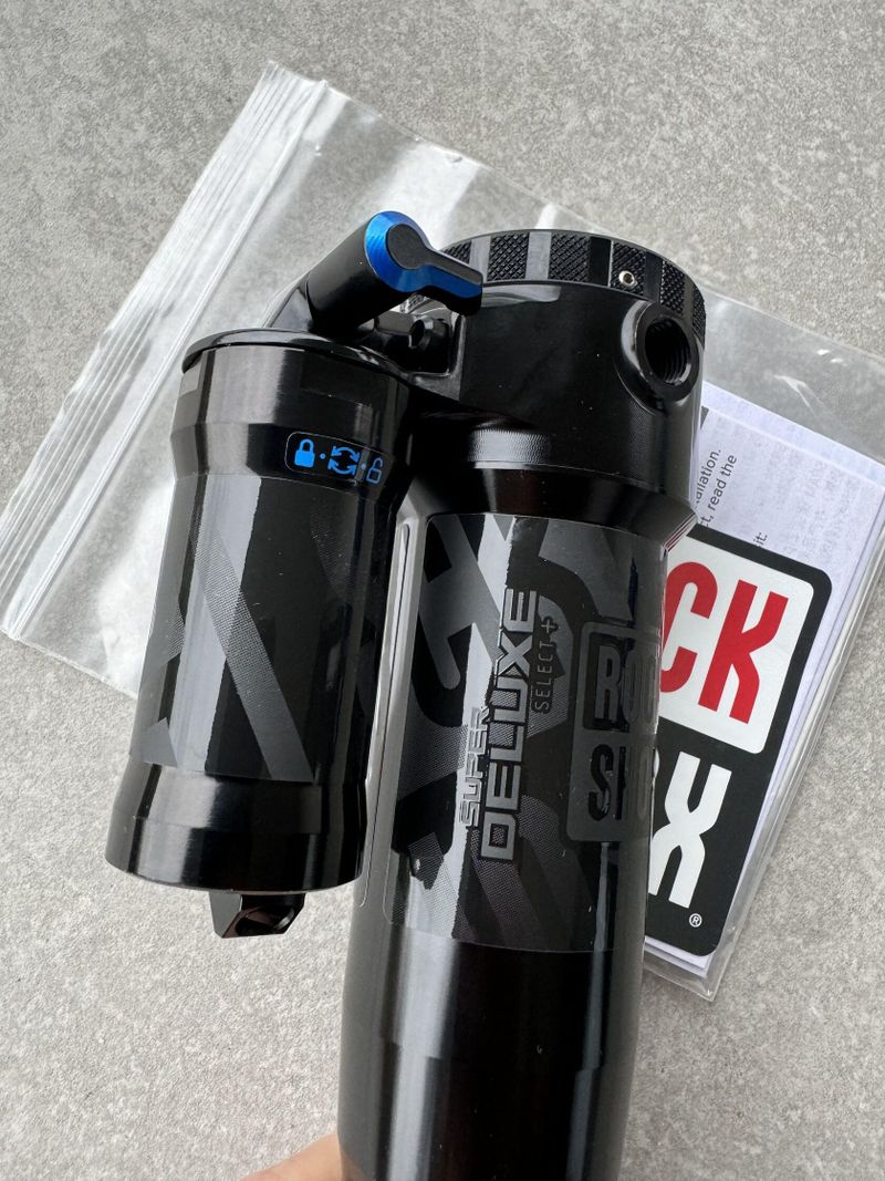 tlumič RockShox Super Deluxe Select+ , NOVY