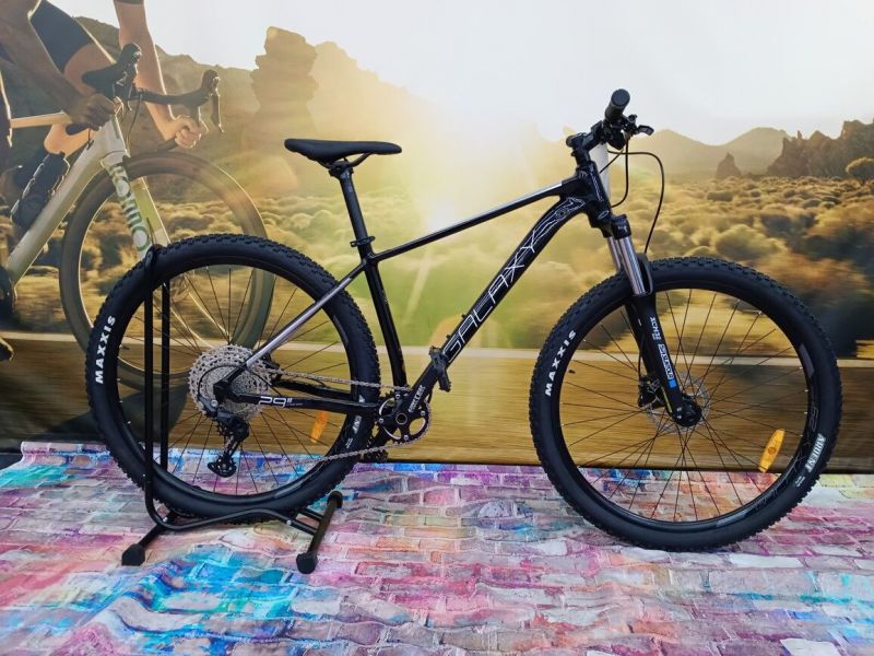 !!!NOVÝ!!! GALAXY SKYLAB 3.0 29" ČERNÁ, vel. "M", Shimano Deore, pevné osy