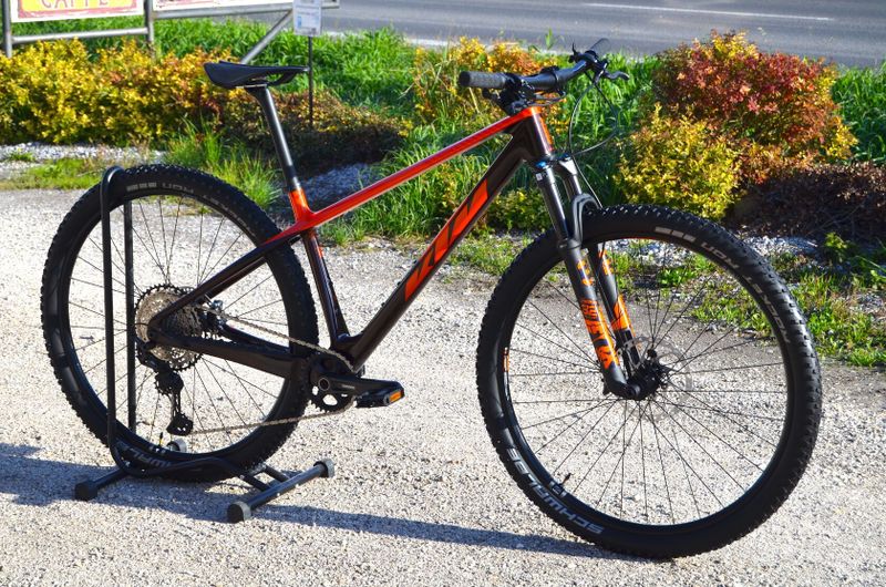 KTM Myroon Exonic Carbon 29" 2024