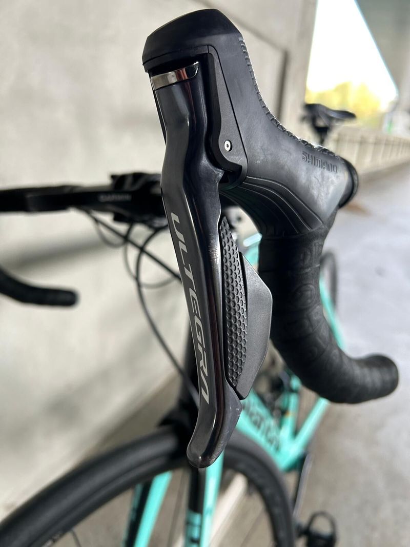 Bianchi ARIA disc 2020, Ultegra DI2, vel 61