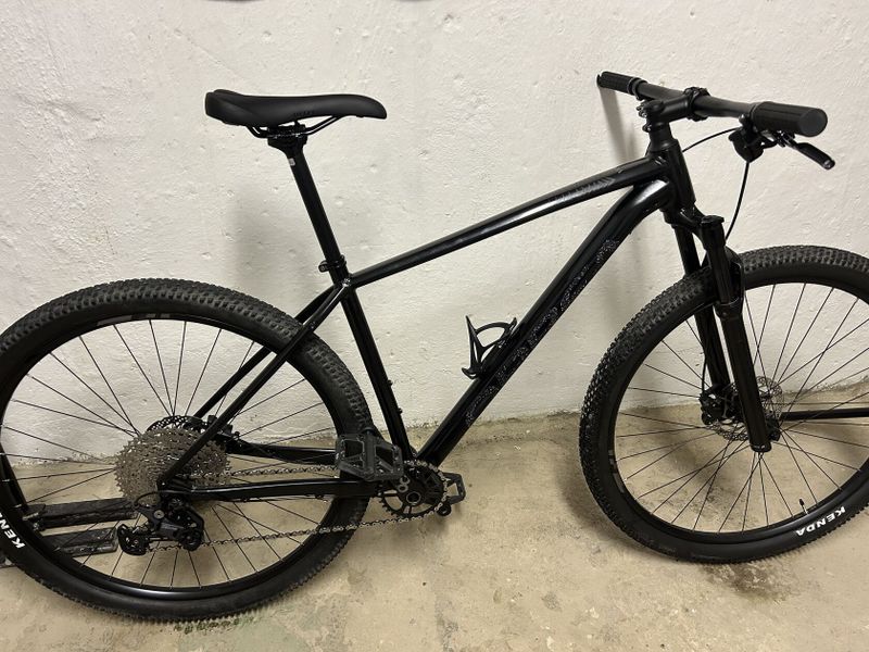 Orbea Onna 29 10 - ZÁRUKA + platformy Crankbrother, sedlo WTB, gripy