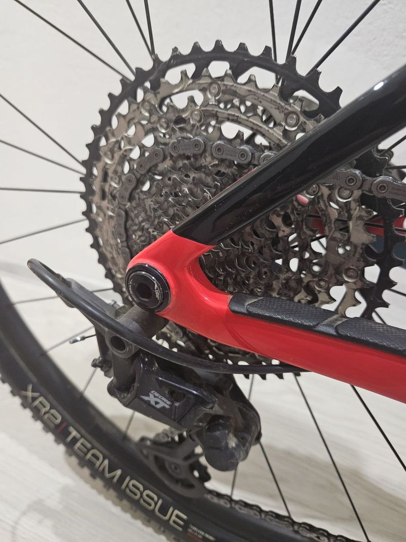 Trek Procaliber 9.6 Radioctive Red/Black