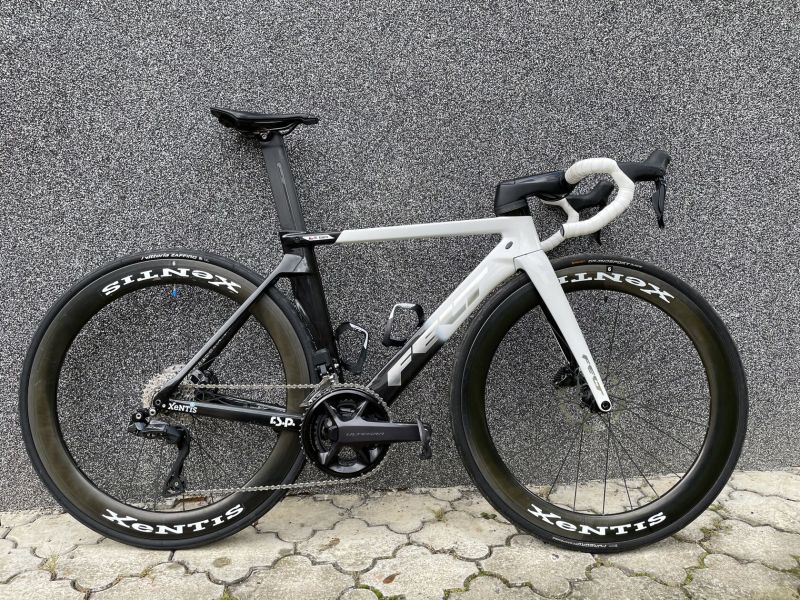 REZERVACE Felt 105 Di2 powermeter