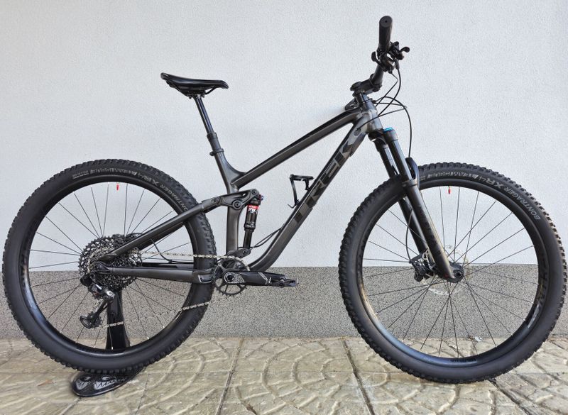 Horské kolo Trek Fuel EX 8 29″ velikost M